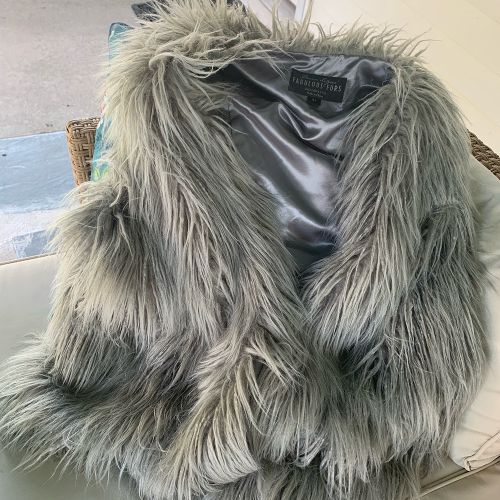 Fabulous Furs Gray Faux Fur Vest - Picture 6 of 8
